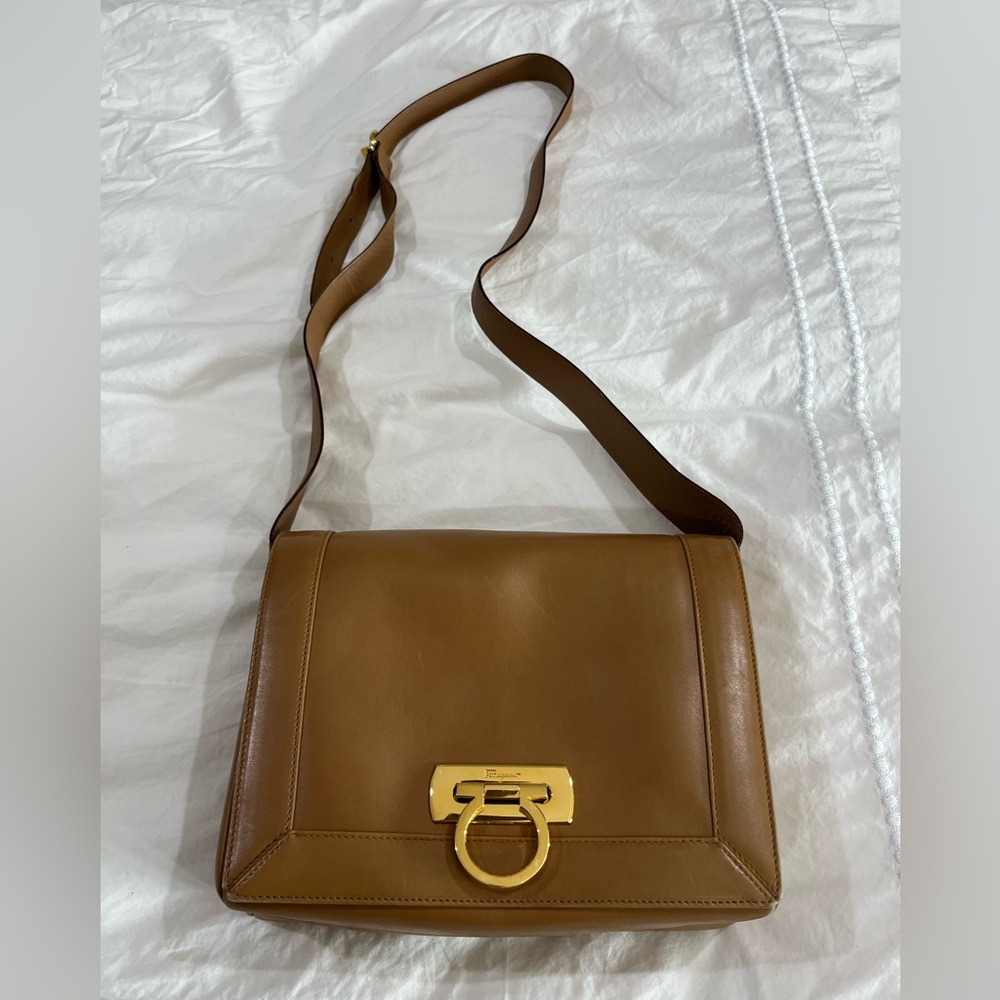 Ferragamo tan leather bag